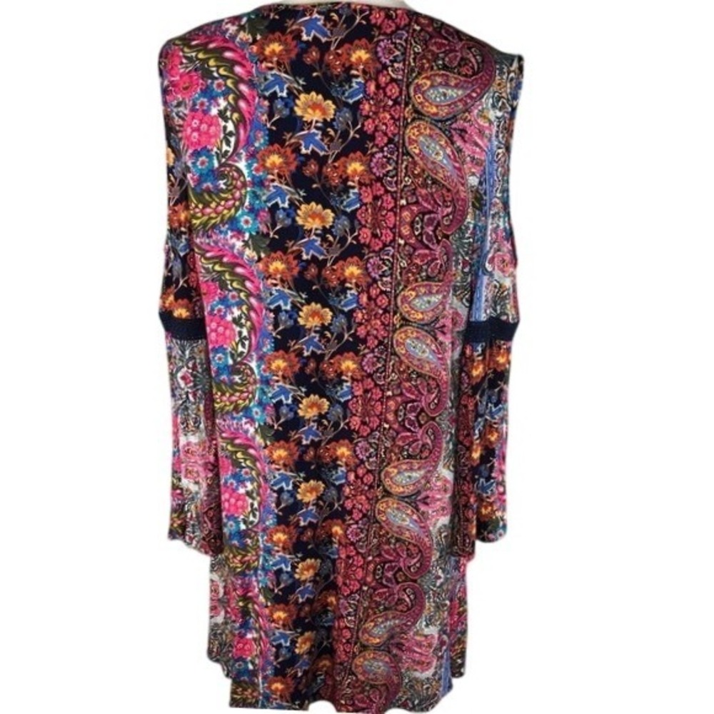 Cupio Womens Paisley Floral Patchwork Cold Shoulder Crochet V-Neck Shift Dress - Picture 4 of 5